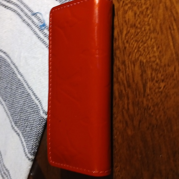 Louis Vuitton Red Key Case - Picture 9 of 13